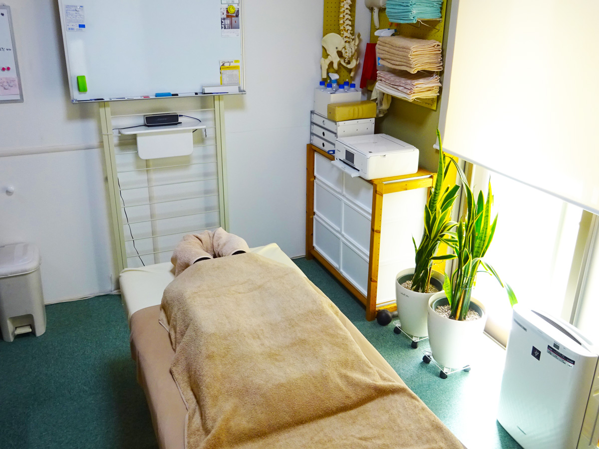 八王子市大塚のおおはし治療院の院内マッサージ施術室